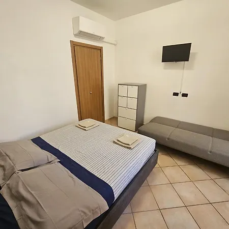 Cinque Terre House 2 *